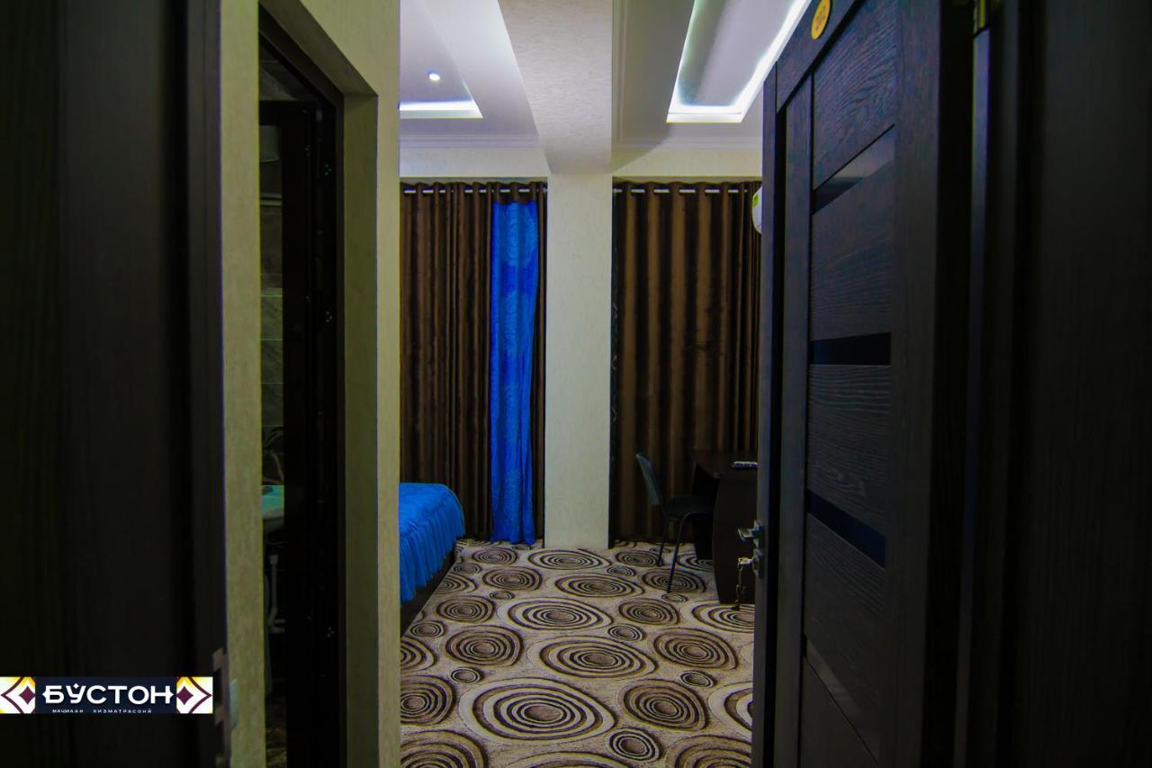 Hotel Buston Chkalovsk Buitenkant foto