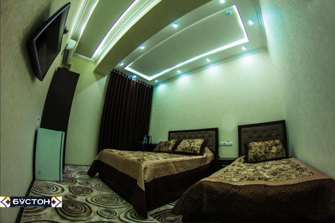 Hotel Buston Chkalovsk Buitenkant foto