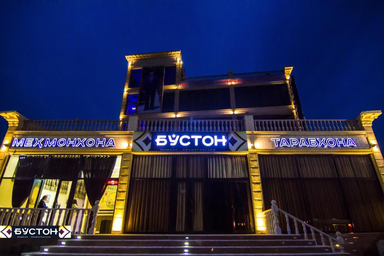 Hotel Buston Chkalovsk Buitenkant foto